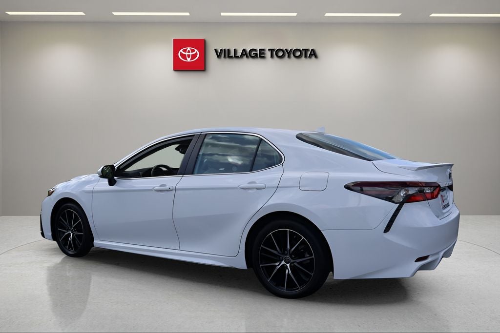2023 Toyota Camry Base