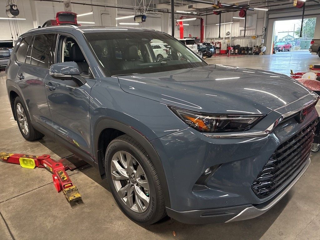 2025 Toyota Grand Highlander Limited