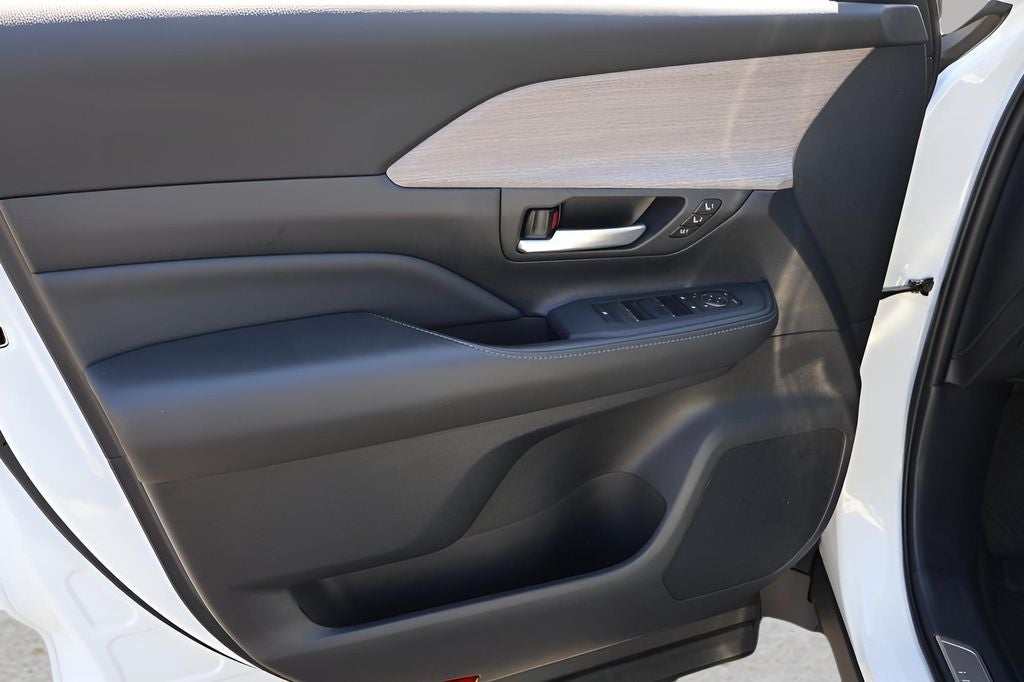 2025 Toyota Grand Highlander Platinum