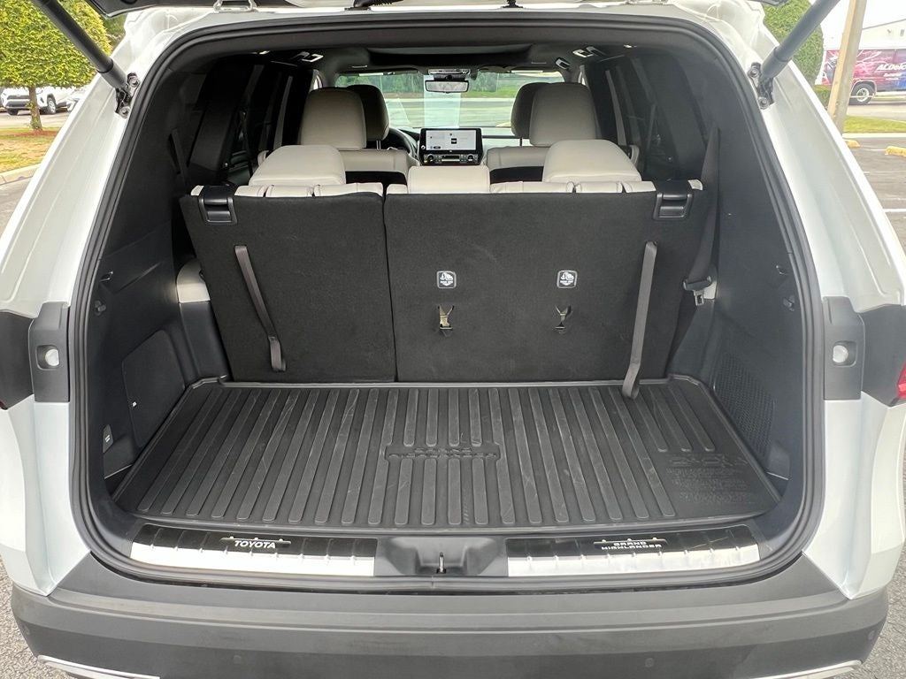2026 Toyota Grand Highlander Hybrid MAX Platinum