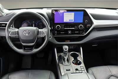 2024 Toyota Highlander Hybrid Platinum