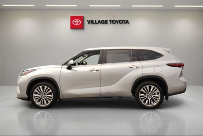 2024 Toyota Highlander Hybrid Platinum