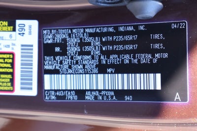 2022 Toyota Sienna XLE 8 Passenger