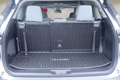 2025 Toyota Highlander Hybrid XLE