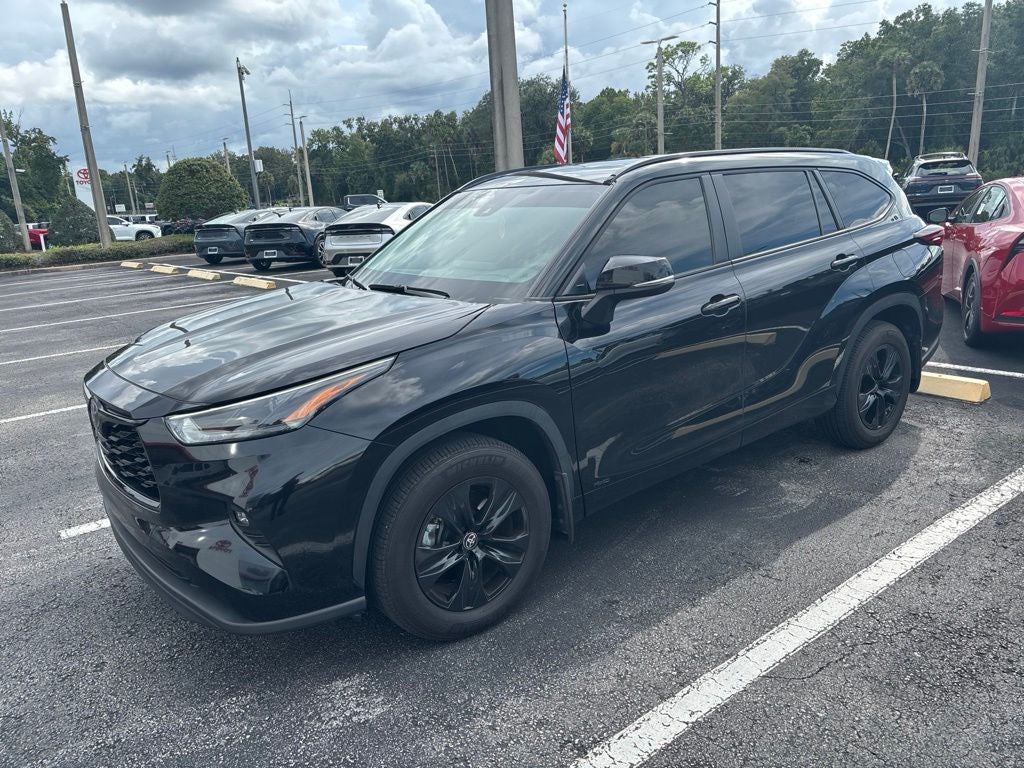 2025 Toyota Highlander Hybrid XLE