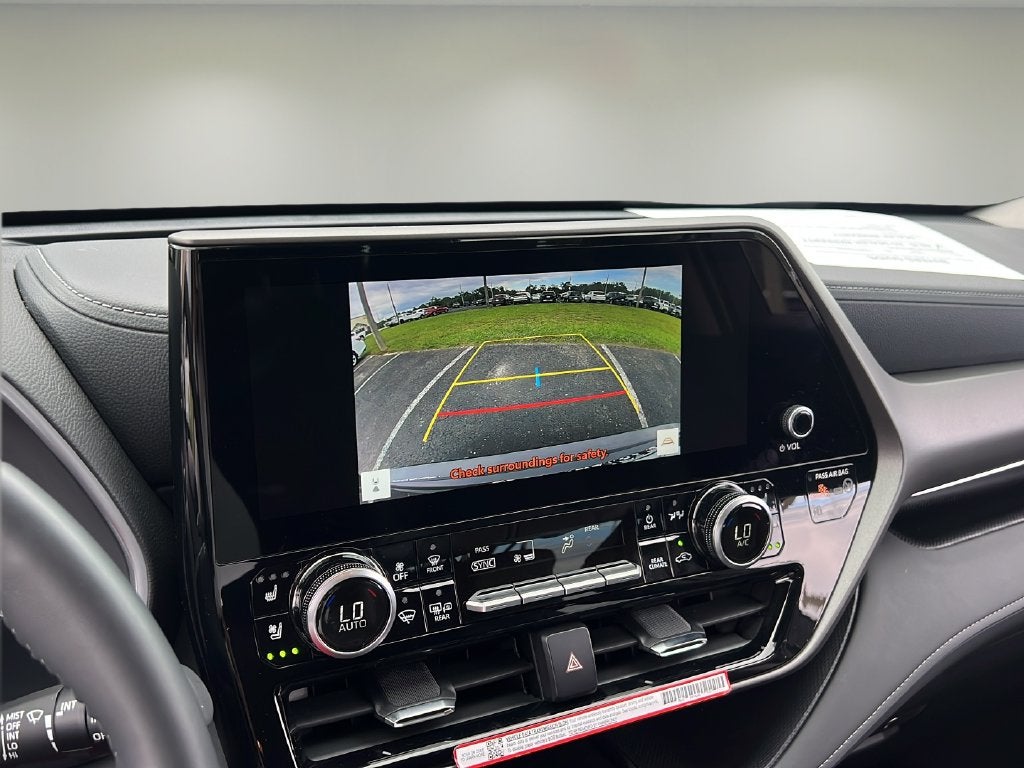 2025 Toyota Highlander Limited