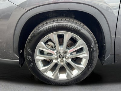 2025 Toyota Highlander Limited