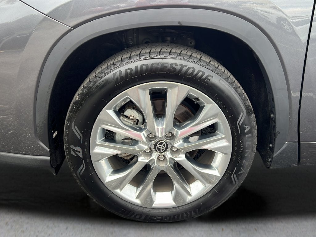 2025 Toyota Highlander Limited