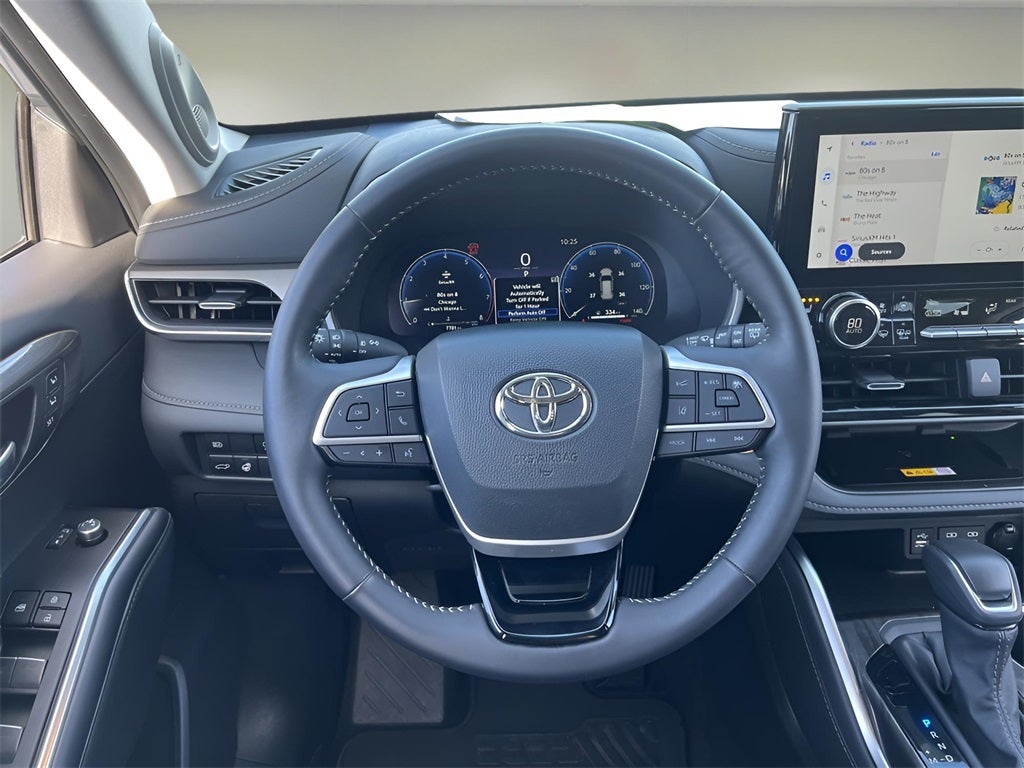 2025 Toyota Highlander Limited