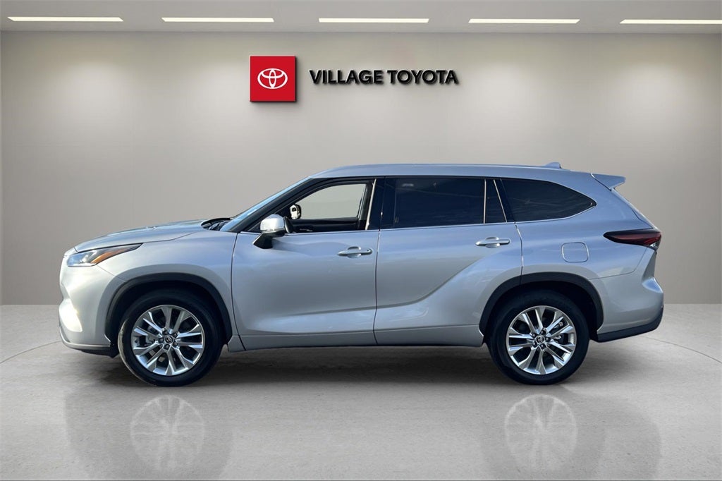 2025 Toyota Highlander Limited