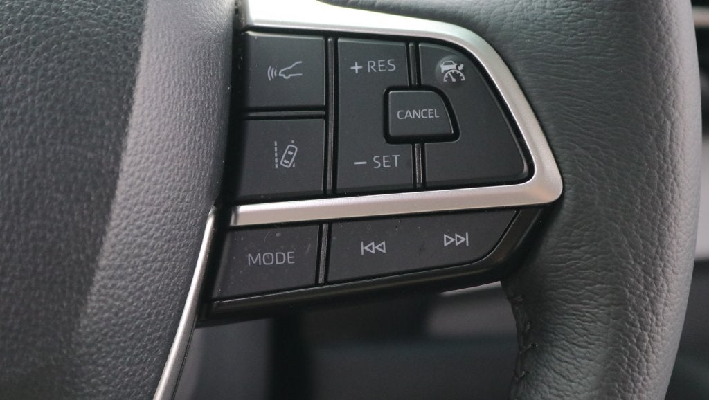 2026 Toyota Sienna XLE 8 Passenger