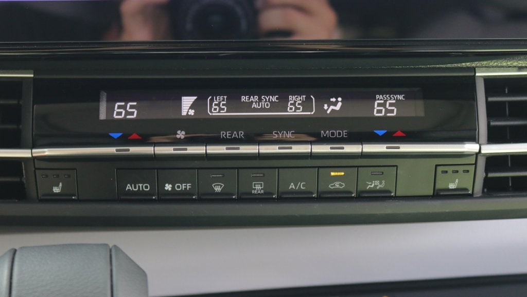 2026 Toyota Sienna XLE 8 Passenger