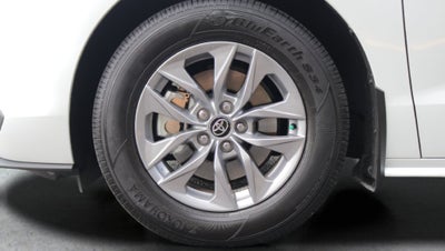 2026 Toyota Sienna XLE 8 Passenger