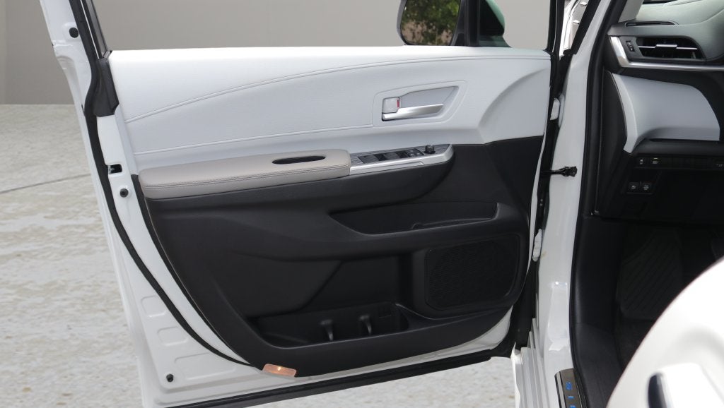 2026 Toyota Sienna XLE 8 Passenger
