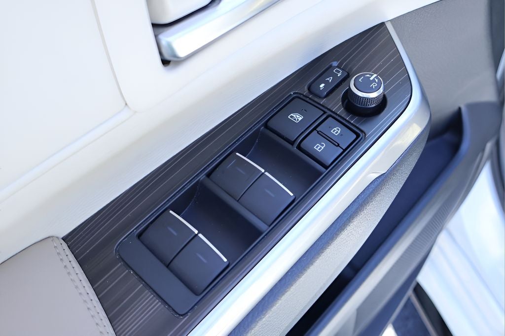 2021 Toyota Sienna Limited 7 Passenger
