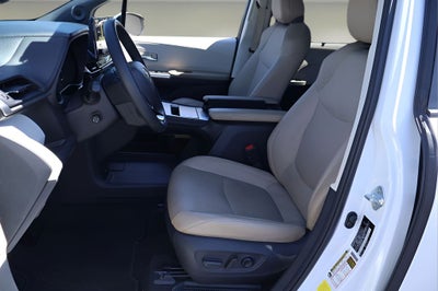 2021 Toyota Sienna Limited 7 Passenger