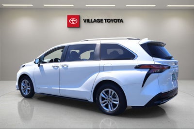 2021 Toyota Sienna Limited 7 Passenger