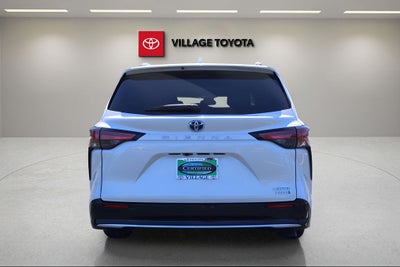 2021 Toyota Sienna Limited 7 Passenger