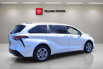 2021 Toyota Sienna Limited 7 Passenger