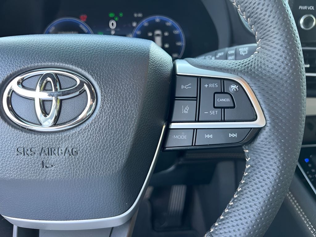 2026 Toyota Sienna Limited 7 Passenger