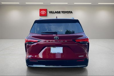 2026 Toyota Sienna Limited 7 Passenger