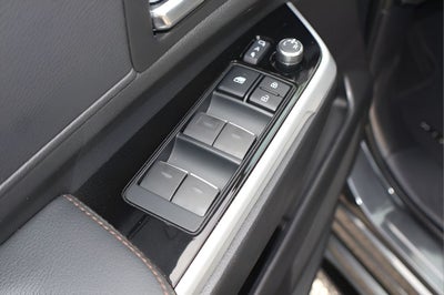 2025 Toyota Sienna Limited 7 Passenger