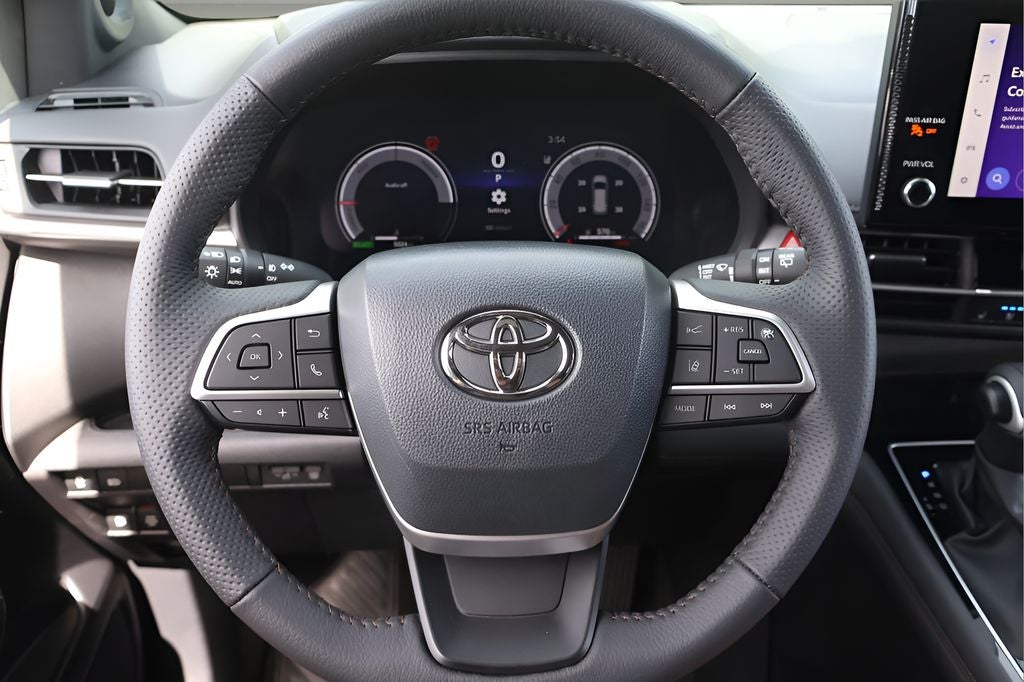 2025 Toyota Sienna Limited 7 Passenger
