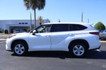 2020 Toyota Highlander LE