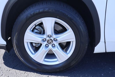 2020 Toyota Highlander LE