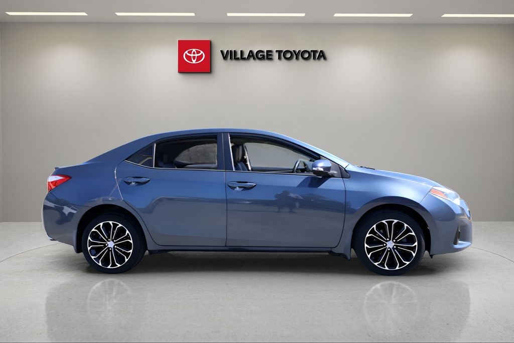 2015 Toyota Corolla S Plus