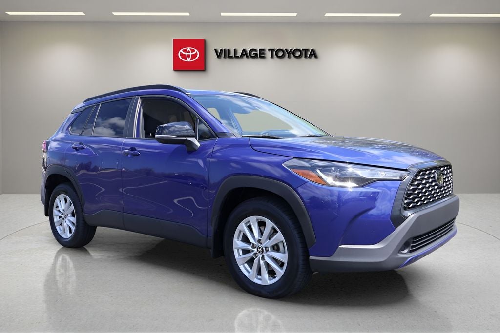 2025 Toyota Corolla Cross LE