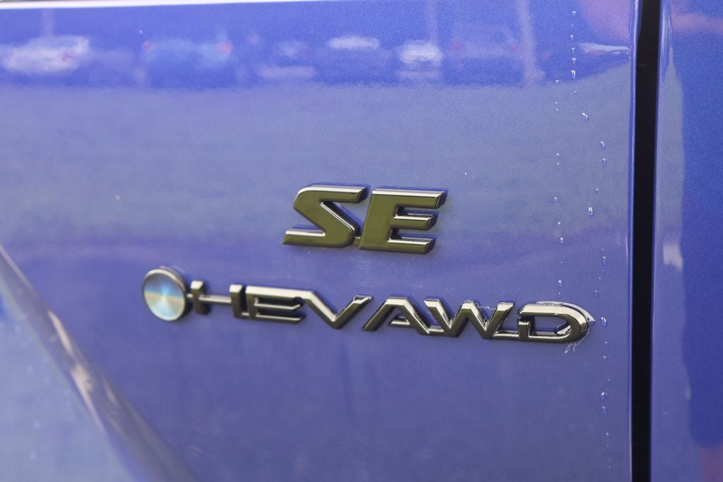 2025 Toyota Corolla Cross Hybrid SE