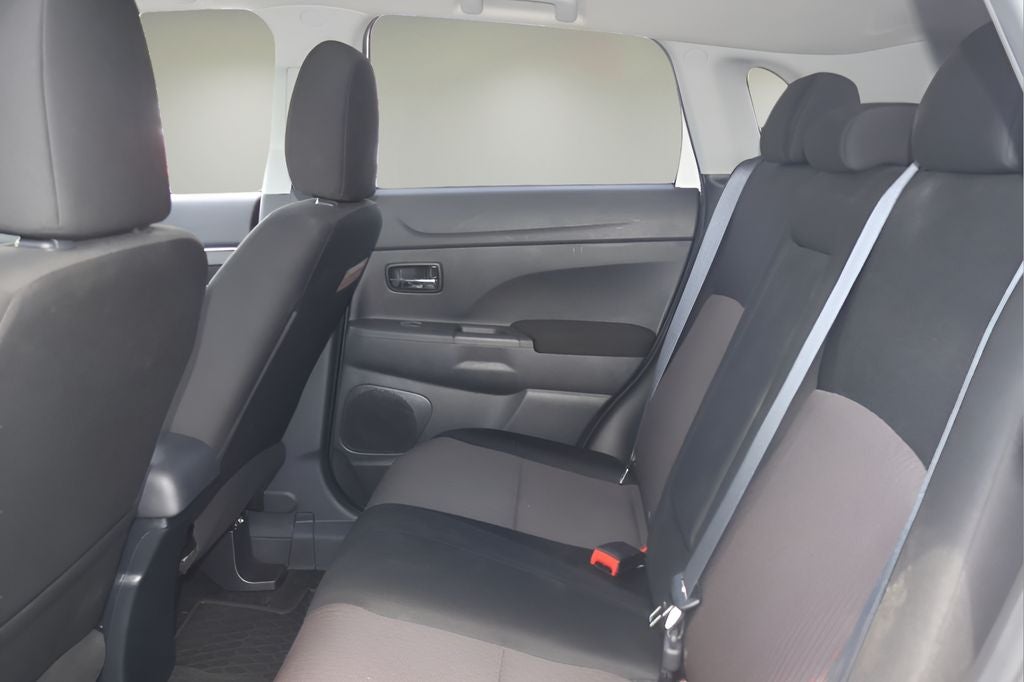 2017 Mitsubishi Outlander Sport 2.0 LE