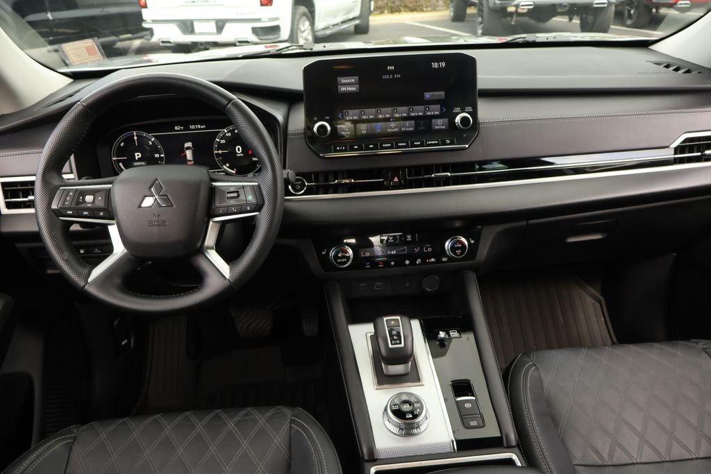 2023 Mitsubishi Outlander PHEV SEL