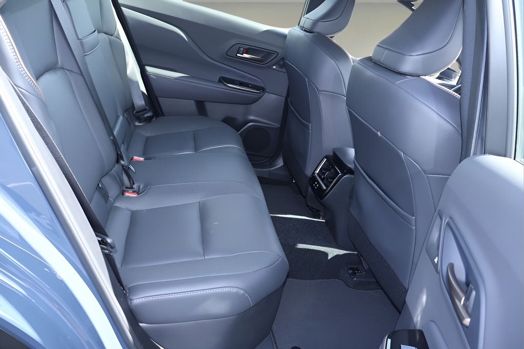 2025 Toyota Crown Signia Limited