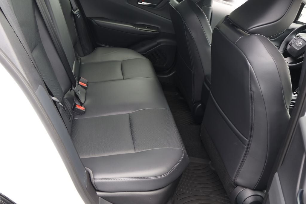 2025 Toyota Prius XLE
