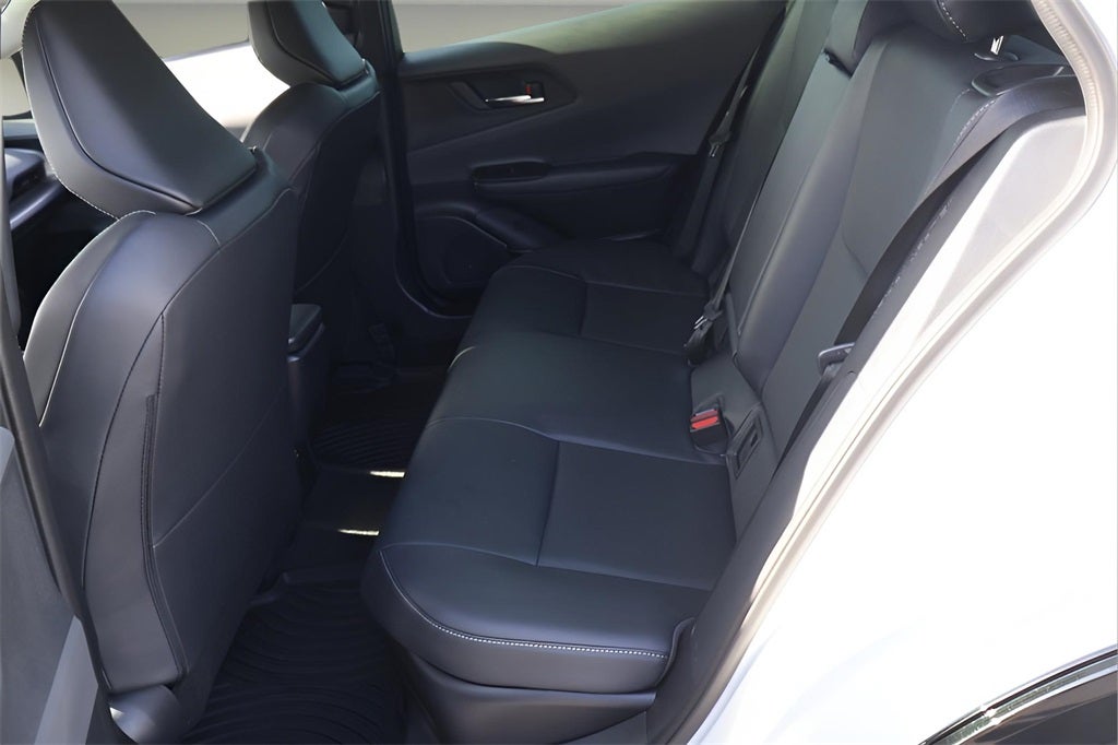 2025 Toyota Prius XLE