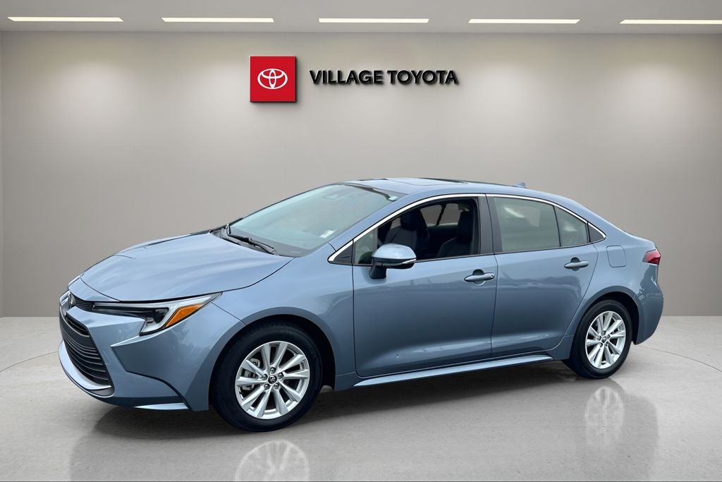 2025 Toyota Corolla Hybrid XLE