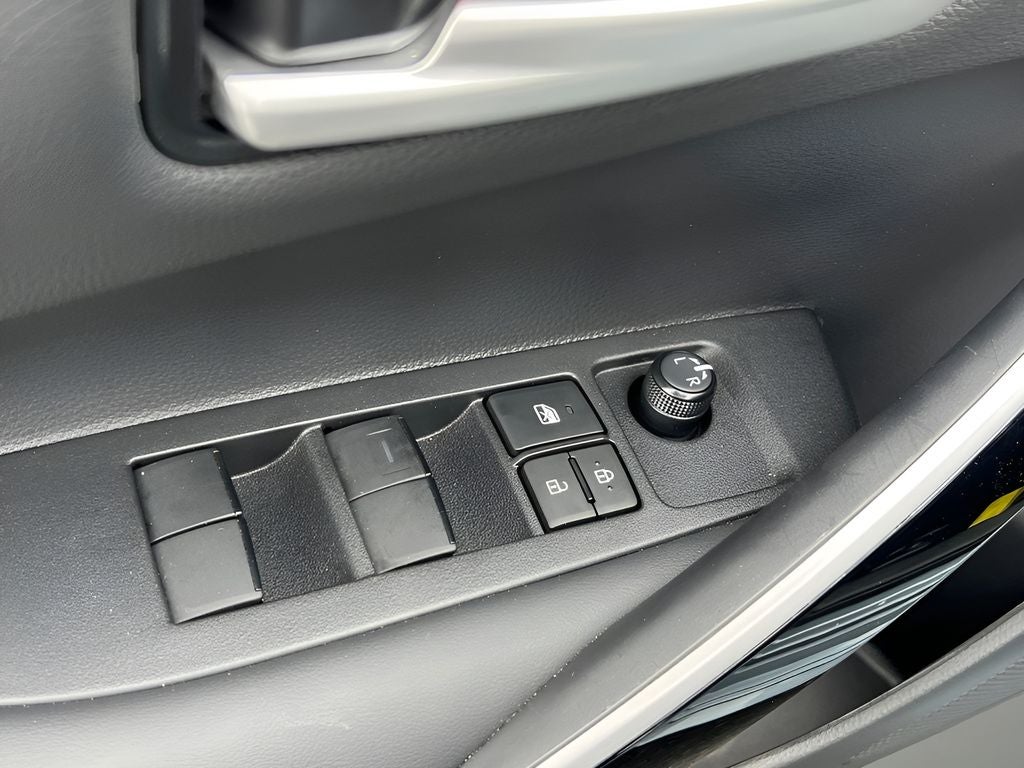 2025 Toyota Corolla Hybrid XLE