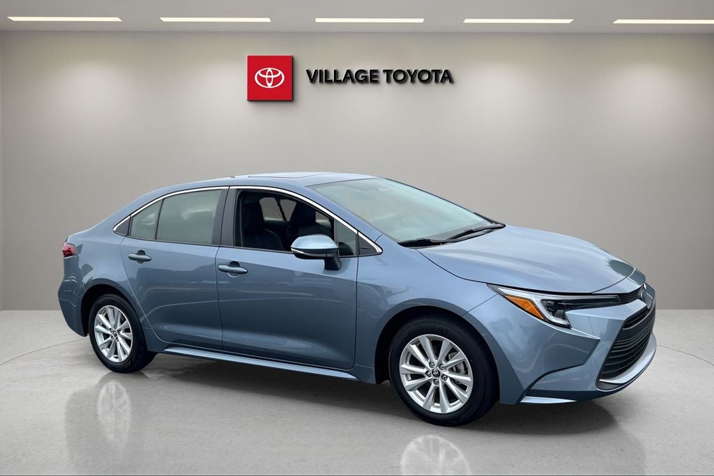 2025 Toyota Corolla Hybrid XLE