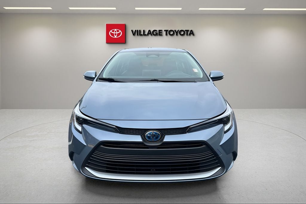 2025 Toyota Corolla Hybrid XLE