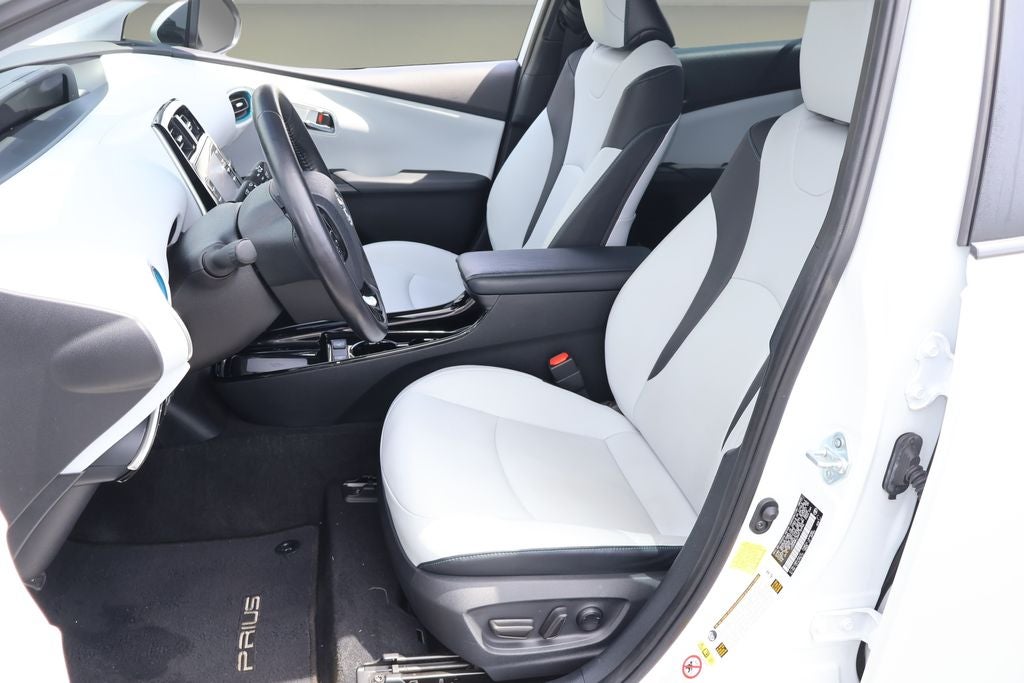 2021 Toyota Prius XLE