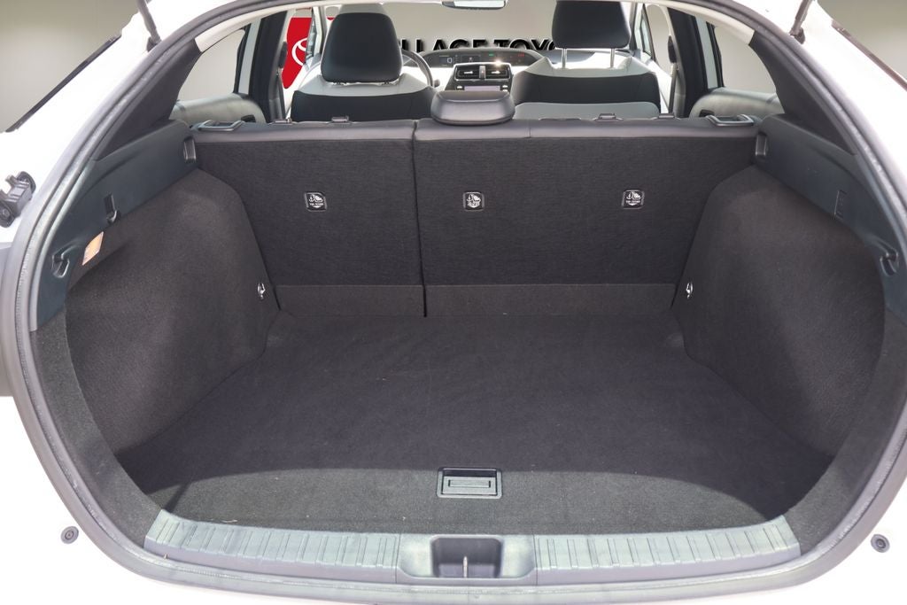 2021 Toyota Prius XLE