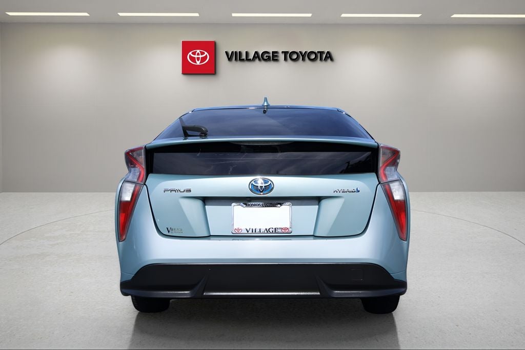2016 Toyota Prius Four Touring