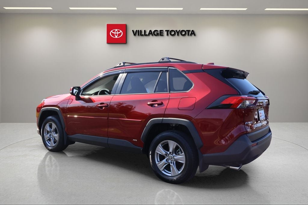 2025 Toyota RAV4 Hybrid XLE