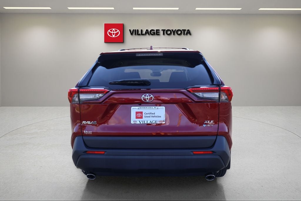 2025 Toyota RAV4 Hybrid XLE