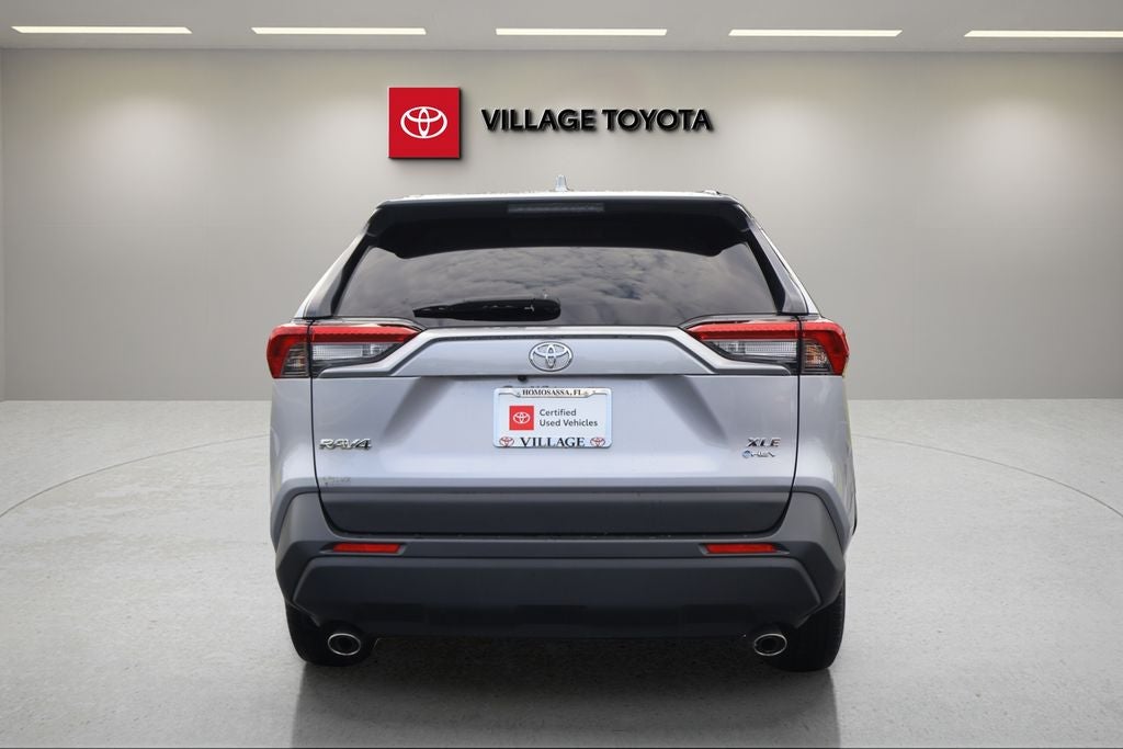 2025 Toyota RAV4 Hybrid XLE