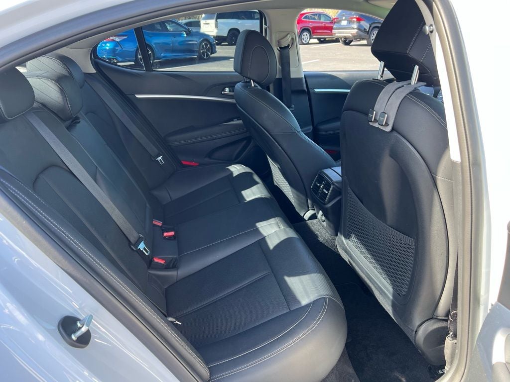 2020 Genesis G70 2.0T