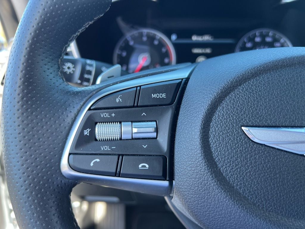 2020 Genesis G70 2.0T