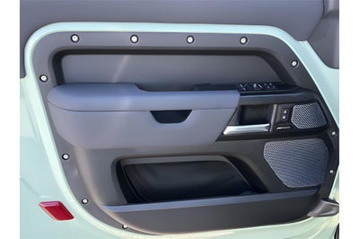 2023 Land Rover Defender 90 75th Edition